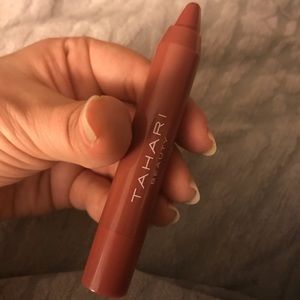 Tahari Beauty LIP SLIP Glossy Lipstick Crayon